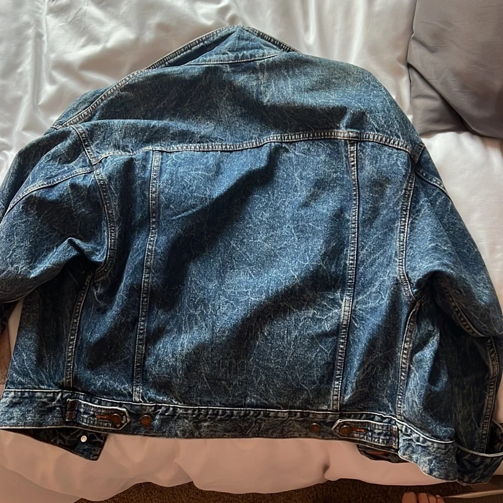 jean jacket - Picture 2 of 4